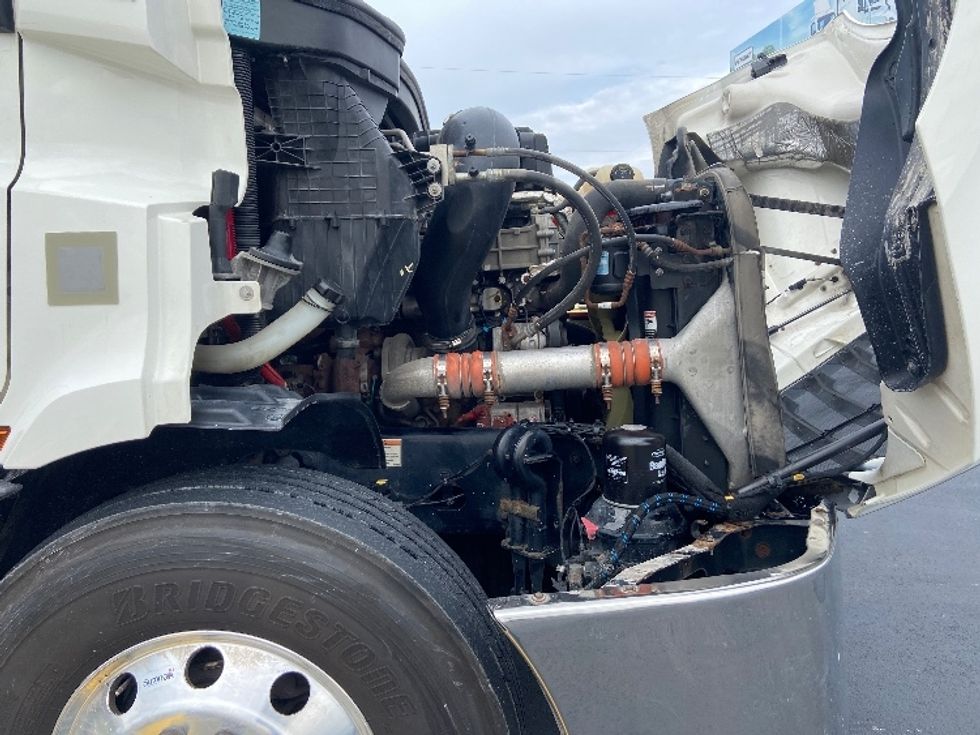 Day Cab Tractor-Heavy Duty Tractors-Freightliner-2021-T11664ST-San Antonio-TX-484,686\n\t\tmiles-$ 49,750 - Image 15