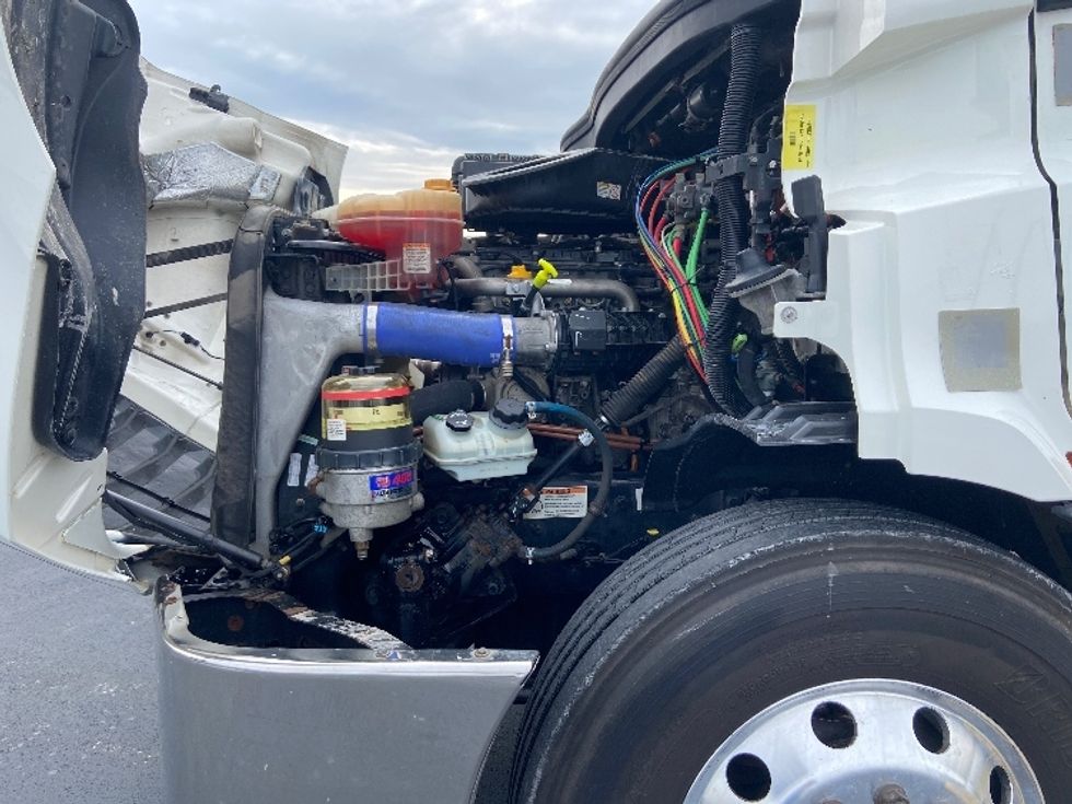 Day Cab Tractor-Heavy Duty Tractors-Freightliner-2021-T11664ST-San Antonio-TX-484,686\n\t\tmiles-$ 49,750 - Image 16