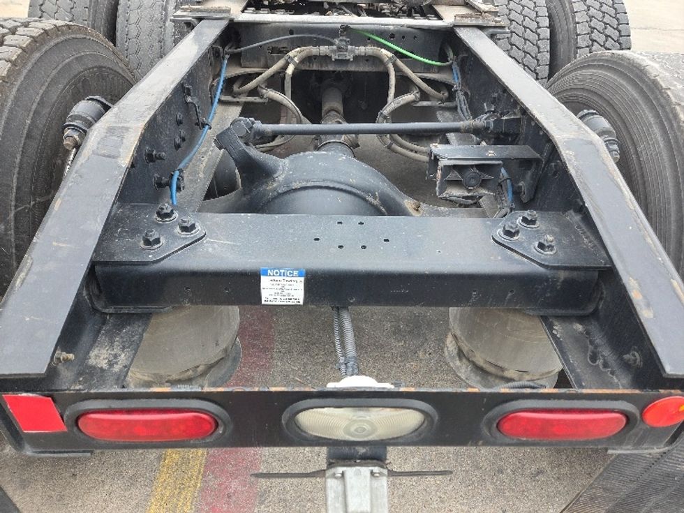 Day Cab Tractor-Heavy Duty Tractors-Freightliner-2021-T11664ST-San Antonio-TX-514,781\n\t\tmiles-$ 46,500 - Image 6