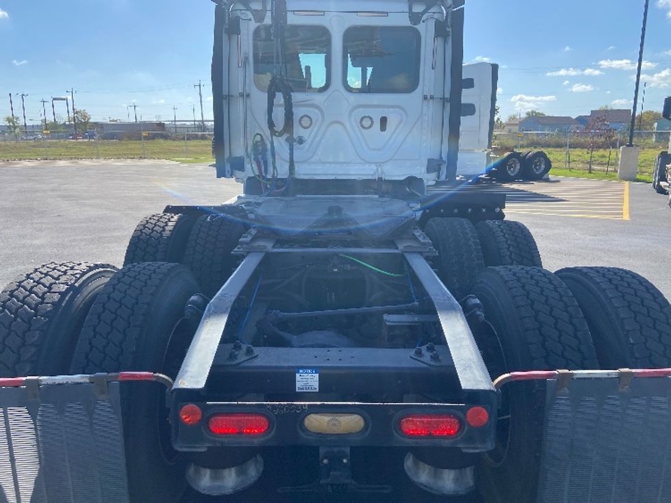 Day Cab Tractor-Heavy Duty Tractors-Freightliner-2021-T11664ST-San Antonio-TX-626,413\n\t\tmiles-$ 29,750 - Image 6
