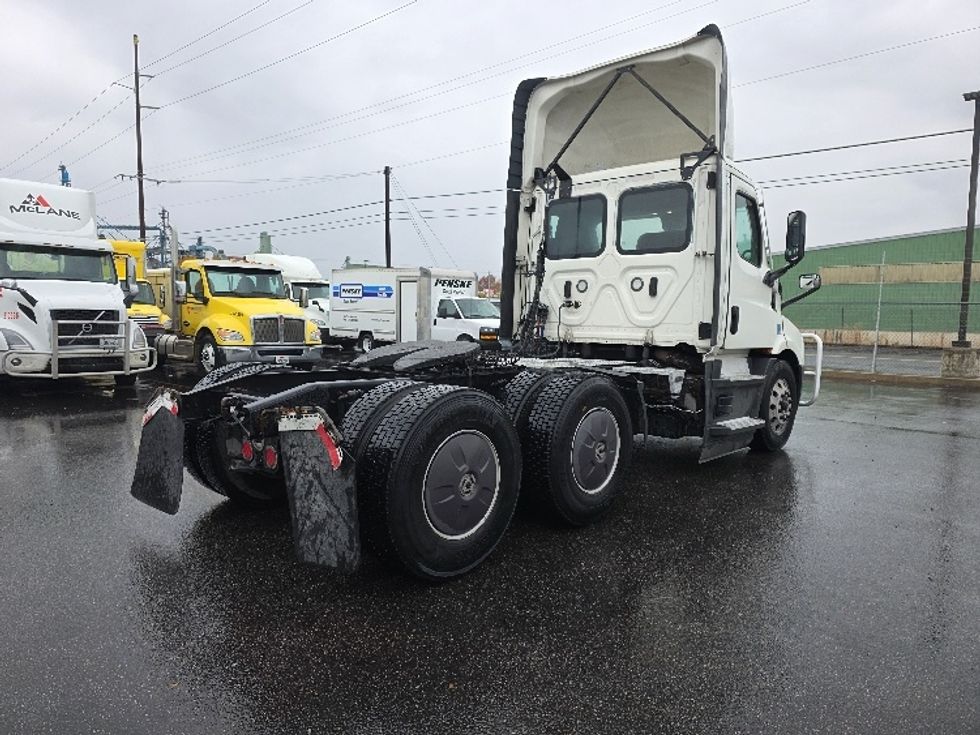 Day Cab Tractor-Heavy Duty Tractors-Freightliner-2021-T11664ST-Spokane Valley-WA-463,893\n\t\tmiles-$ 50,500 - Image 7