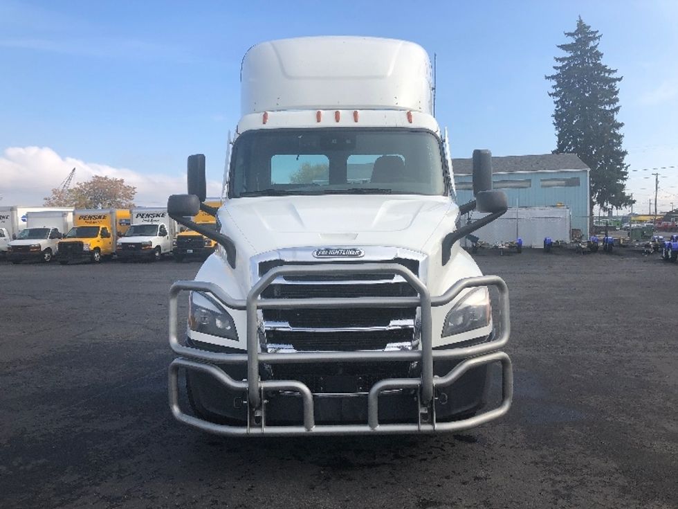 Day Cab Tractor-Heavy Duty Tractors-Freightliner-2021-T11664ST-Spokane Valley-WA-469,279\n\t\tmiles-$ 50,000 - Image 2