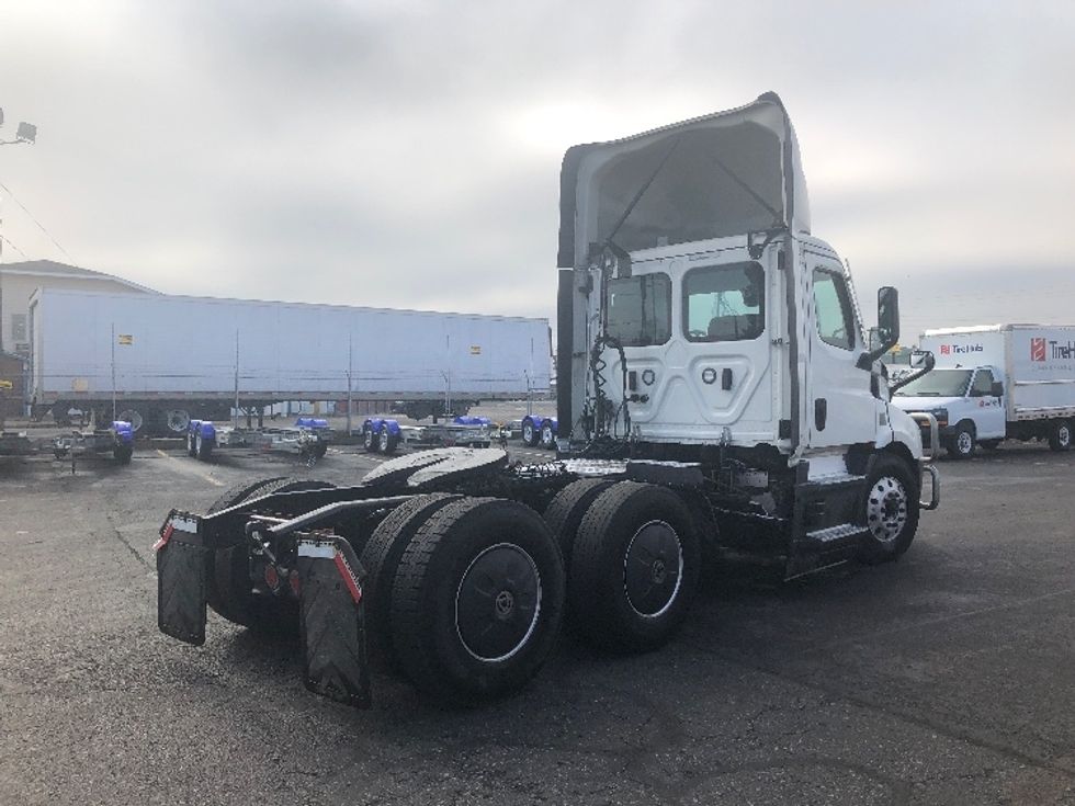 Day Cab Tractor-Heavy Duty Tractors-Freightliner-2021-T11664ST-Spokane Valley-WA-469,279\n\t\tmiles-$ 50,000 - Image 7