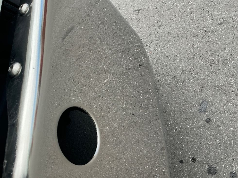 Day Cab Tractor-Heavy Duty Tractors-Freightliner-2021-T11664ST-Springfield-MA-539,287\n\t\tmiles-$ 39,750 - Image 21