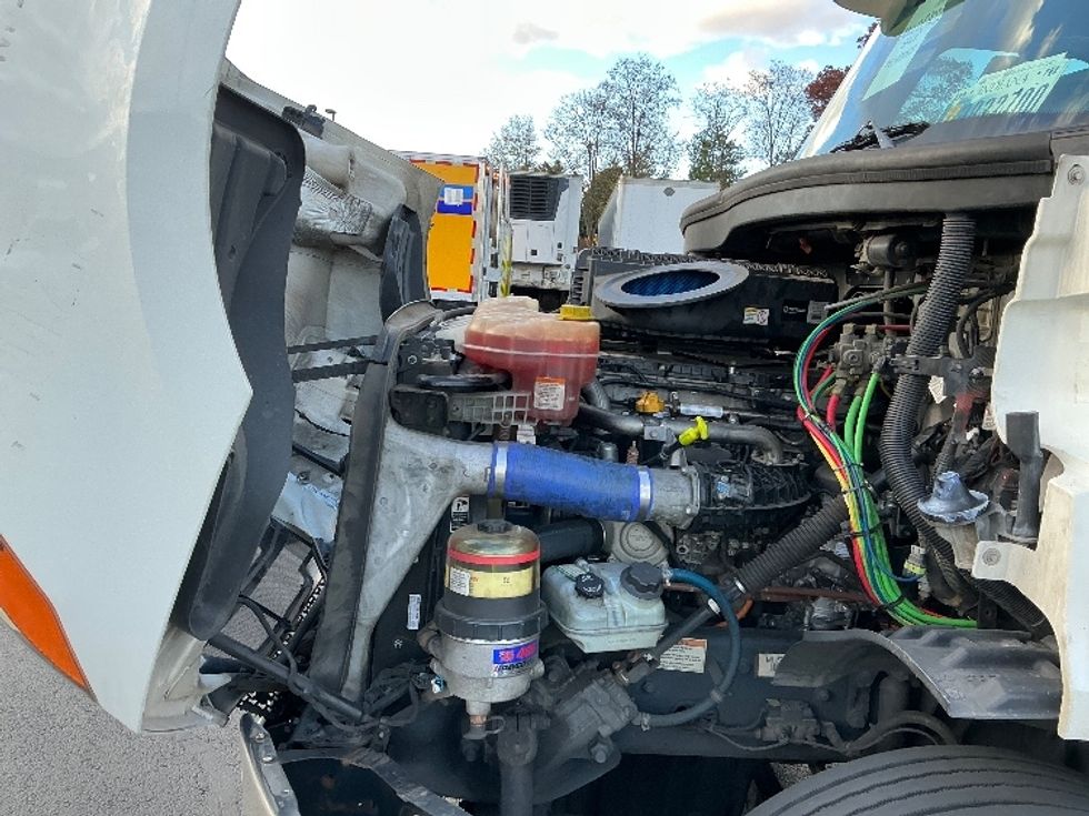 Day Cab Tractor-Heavy Duty Tractors-Freightliner-2021-T11664ST-Sterling-VA-357,512\n\t\tmiles-$ 55,750 - Image 16