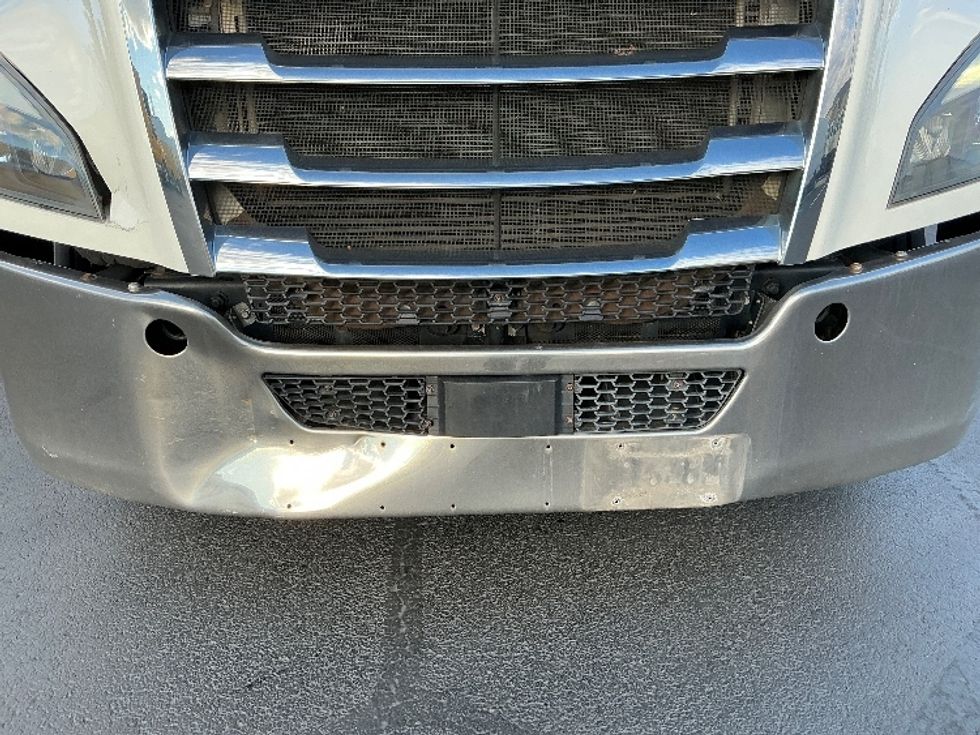 Day Cab Tractor-Heavy Duty Tractors-Freightliner-2021-T11664ST-Sterling-VA-357,512\n\t\tmiles-$ 55,750 - Image 17