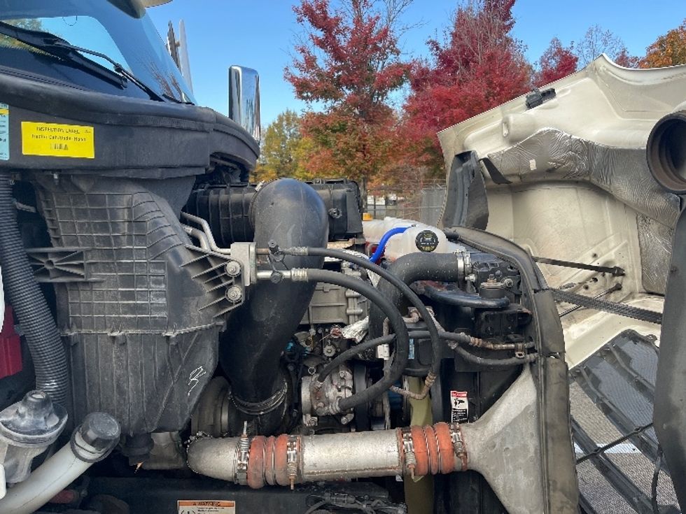 Day Cab Tractor-Heavy Duty Tractors-Freightliner-2021-T11664ST-Sterling-VA-362,041\n\t\tmiles-$ 55,250 - Image 16