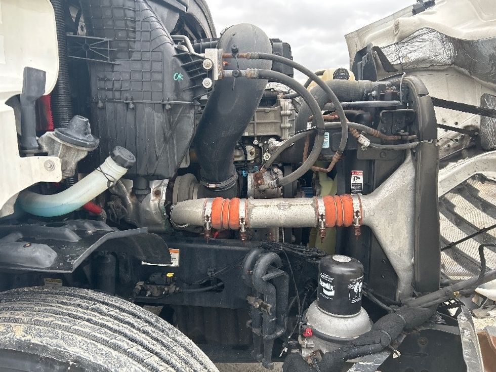 Day Cab Tractor-Heavy Duty Tractors-Freightliner-2021-T11664ST-Sturtevant-WI-506,080\n\t\tmiles-$ 44,250 - Image 15