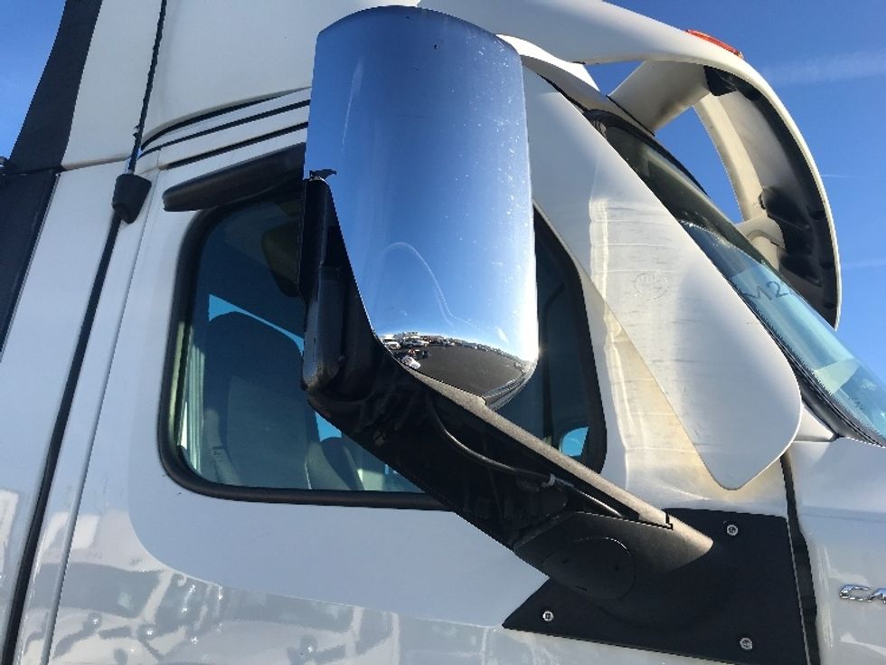 Day Cab Tractor-Heavy Duty Tractors-Freightliner-2021-T11664ST-Swedesboro-NJ-263,792\n\t\tmiles-$ 60,750 - Image 17