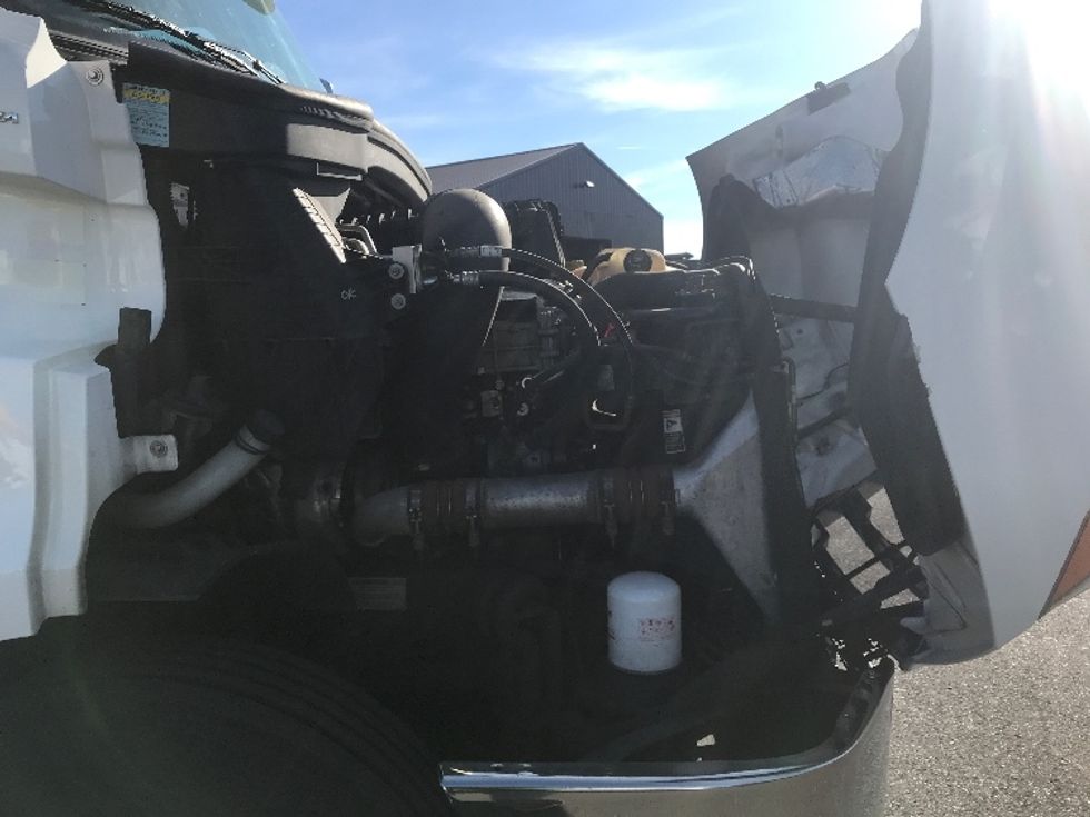 Day Cab Tractor-Heavy Duty Tractors-Freightliner-2021-T11664ST-Swedesboro-NJ-267,987\n\t\tmiles-$ 60,500 - Image 15