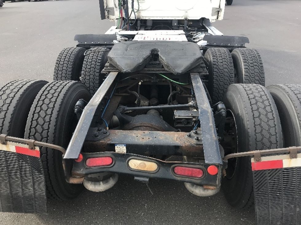 Day Cab Tractor-Heavy Duty Tractors-Freightliner-2021-T11664ST-Swedesboro-NJ-289,069\n\t\tmiles-$ 59,500 - Image 6