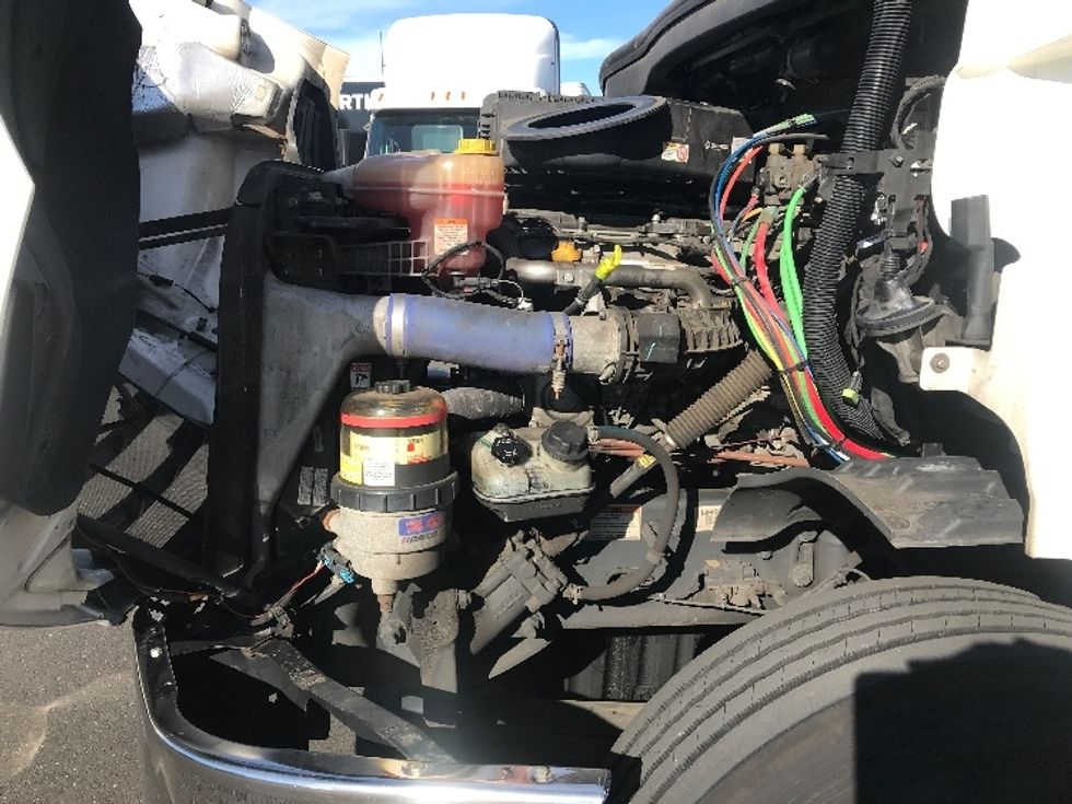 Day Cab Tractor-Heavy Duty Tractors-Freightliner-2021-T11664ST-Swedesboro-NJ-310,096\n\t\tmiles-$ 58,500 - Image 15