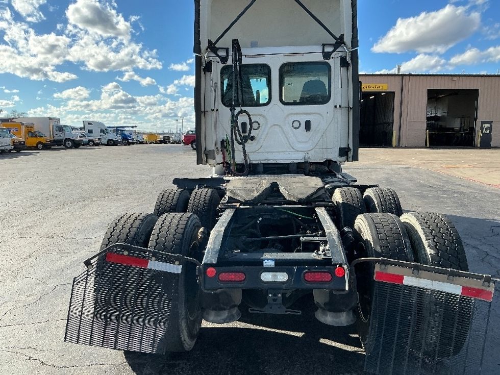 Day Cab Tractor-Heavy Duty Tractors-Freightliner-2021-T11664ST-Tulsa-OK-613,738\n\t\tmiles-$ 36,500 - Image 6