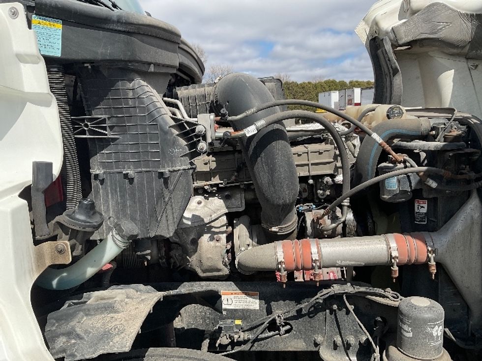 Day Cab Tractor-Heavy Duty Tractors-Freightliner-2021-T12642ST-La Porte-IN-256,209\n\t\tmiles-$ 43,500 - Image 15