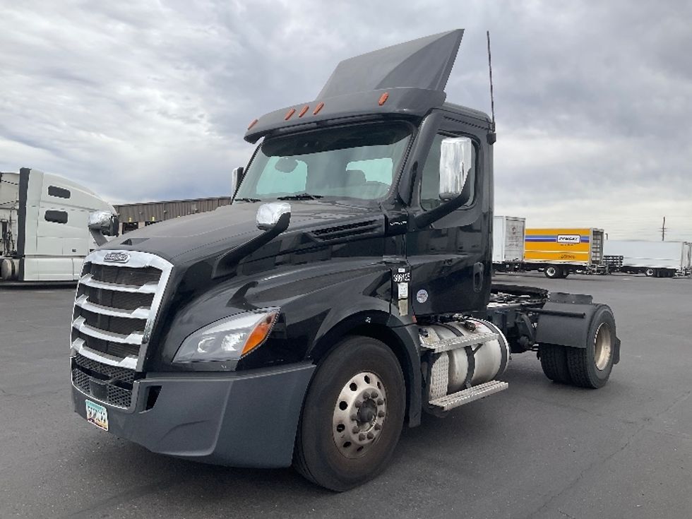 Day Cab Tractor-Heavy Duty Tractors-Freightliner-2021-T12642ST-Phoenix-AZ-119,162\n\t\tmiles-$ 64,250 - Image 3