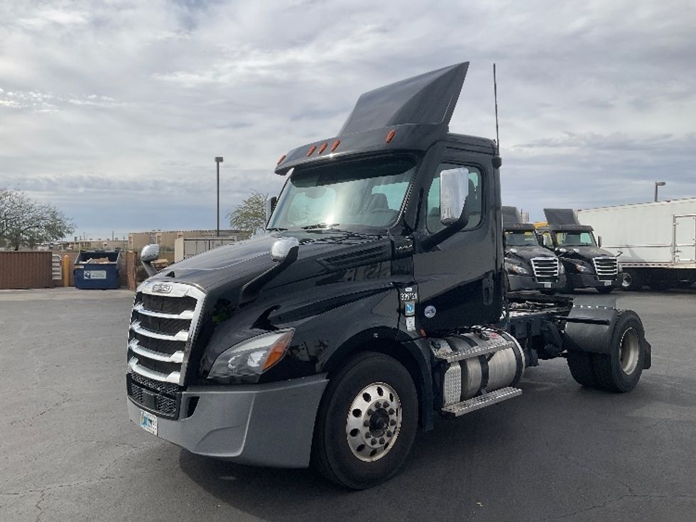 Day Cab Tractor-Heavy Duty Tractors-Freightliner-2021-T12642ST-Phoenix-AZ-214,284\n\t\tmiles-$ 59,500 - Image 3