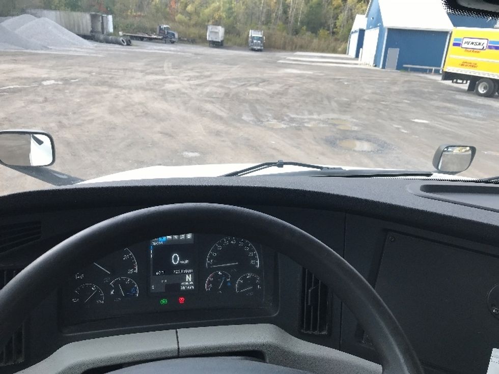 Day Cab Tractor-Heavy Duty Tractors-Freightliner-2021-T12664ST-Albany-NY-226,480\n\t\tmiles-$ 60,500 - Image 11