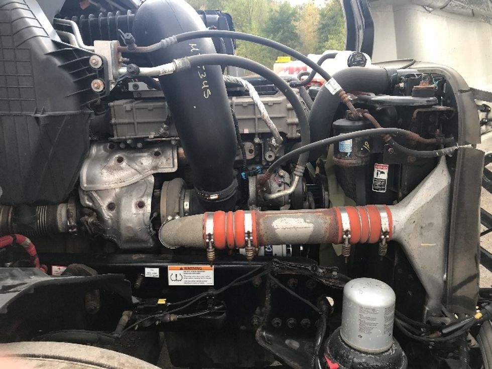 Day Cab Tractor-Heavy Duty Tractors-Freightliner-2021-T12664ST-Albany-NY-226,480\n\t\tmiles-$ 60,500 - Image 15