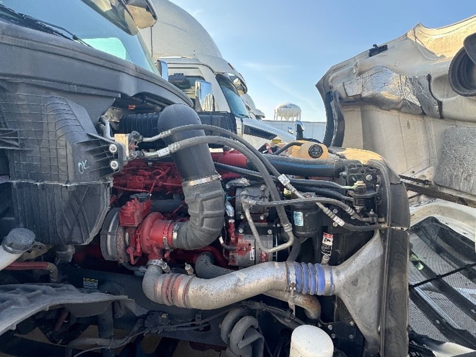 Day Cab Tractor-Heavy Duty Tractors-Freightliner-2021-T12664ST-Arlington-TX-303,927\n\t\tmiles-$ 75,250 - Image 15