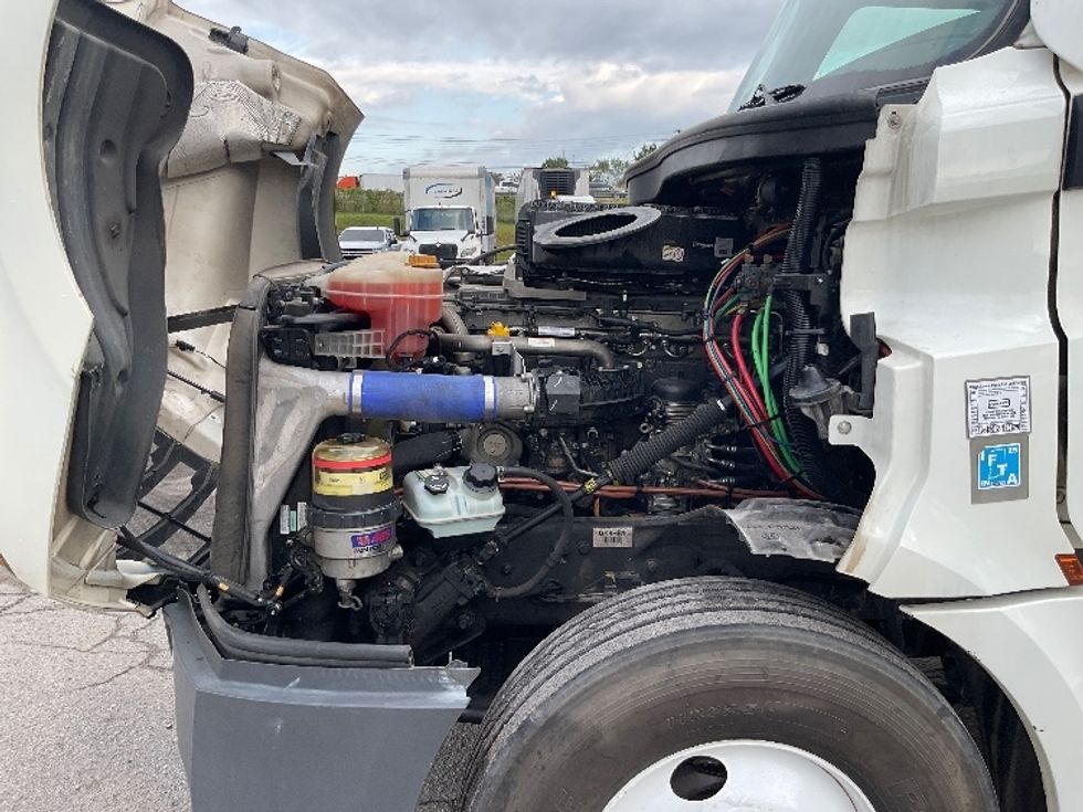 Day Cab Tractor-Heavy Duty Tractors-Freightliner-2021-T12664ST-Atlanta (Forest Park)-GA-541,222\n\t\tmiles-$ 44,250 - Image 16