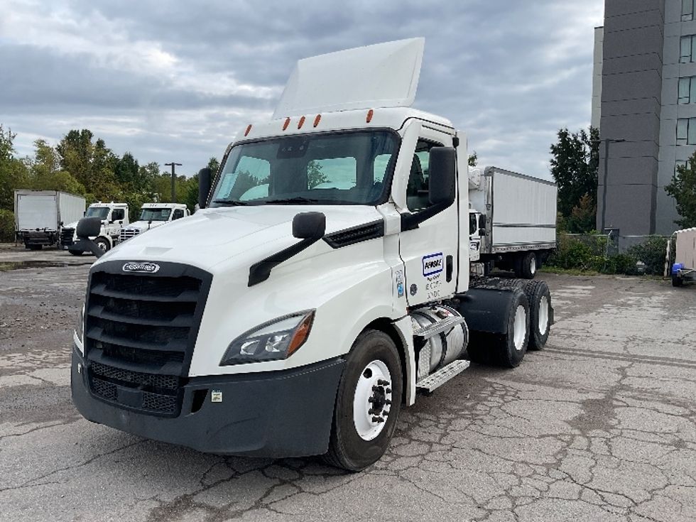 Day Cab Tractor-Heavy Duty Tractors-Freightliner-2021-T12664ST-Atlanta (Forest Park)-GA-541,222\n\t\tmiles-$ 44,250 - Image 3