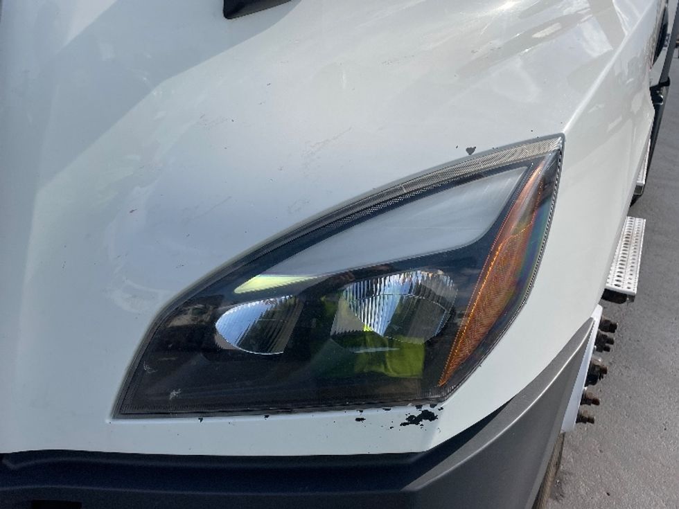 Day Cab Tractor-Heavy Duty Tractors-Freightliner-2021-T12664ST-Aurora-CO-304,797\n\t\tmiles-$ 87,750 - Image 21