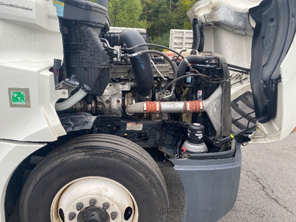 Day Cab Tractor-Heavy Duty Tractors-Freightliner-2021-T12664ST-Binghamton-NY-276,272\n\t\tmiles-$ 63,750 - Image 15