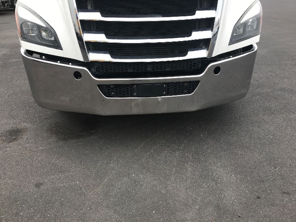 Day Cab Tractor-Heavy Duty Tractors-Freightliner-2021-T12664ST-Burlington-NJ-421,817\n\t\tmiles-$ 58,250 - Image 17