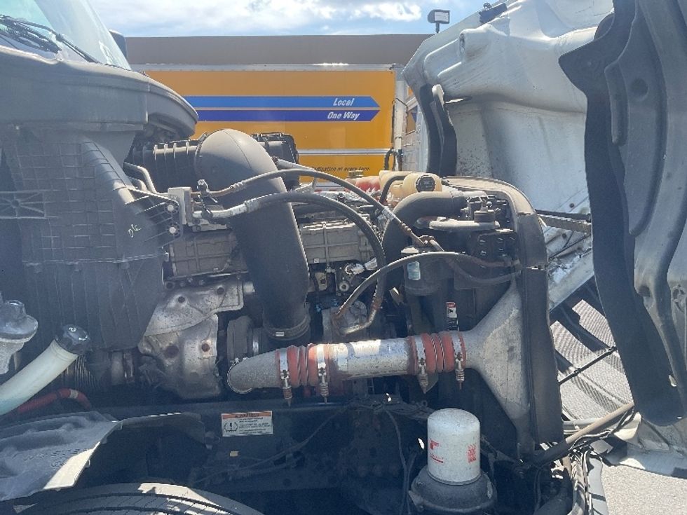 Day Cab Tractor-Heavy Duty Tractors-Freightliner-2021-T12664ST-Capitol Heights-MD-366,884\n\t\tmiles-$ 57,250 - Image 15