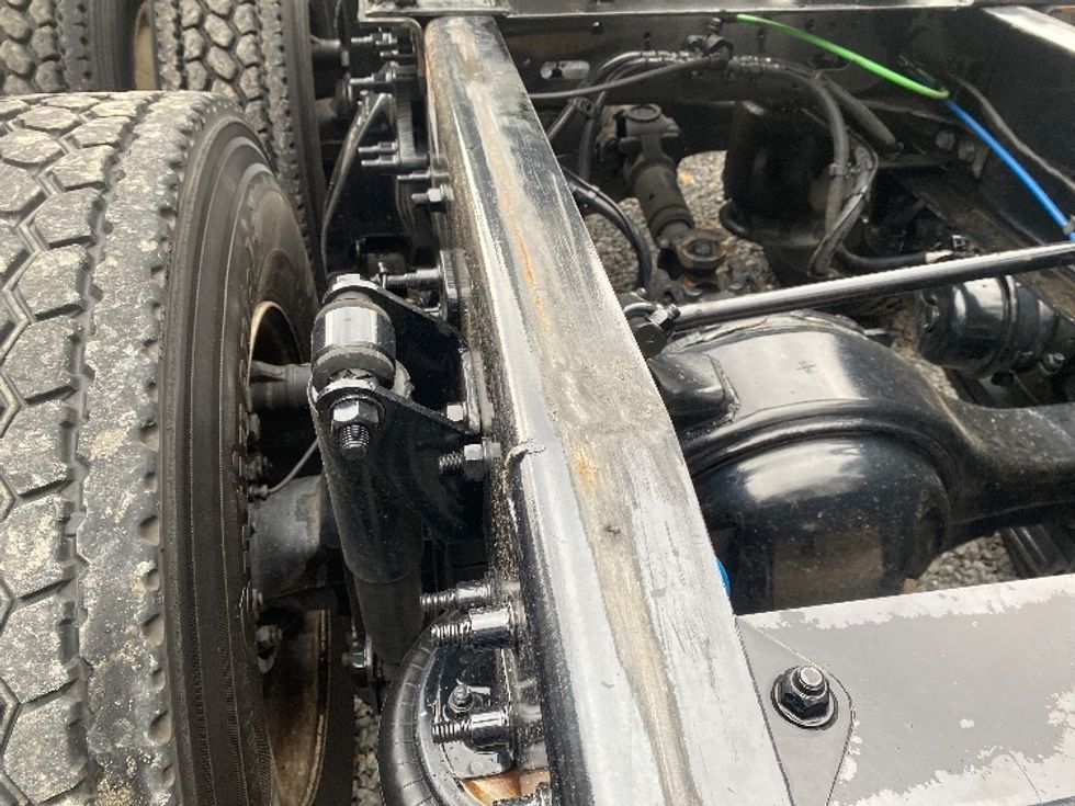 Day Cab Tractor-Heavy Duty Tractors-Freightliner-2021-T12664ST-Cleveland-TN-153,409\n\t\tmiles-$ 73,250 - Image 22