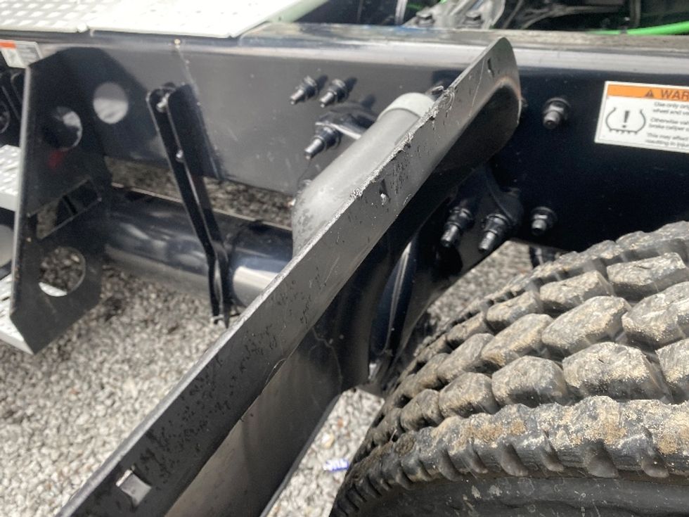 Day Cab Tractor-Heavy Duty Tractors-Freightliner-2021-T12664ST-Cleveland-TN-153,409\n\t\tmiles-$ 73,250 - Image 23