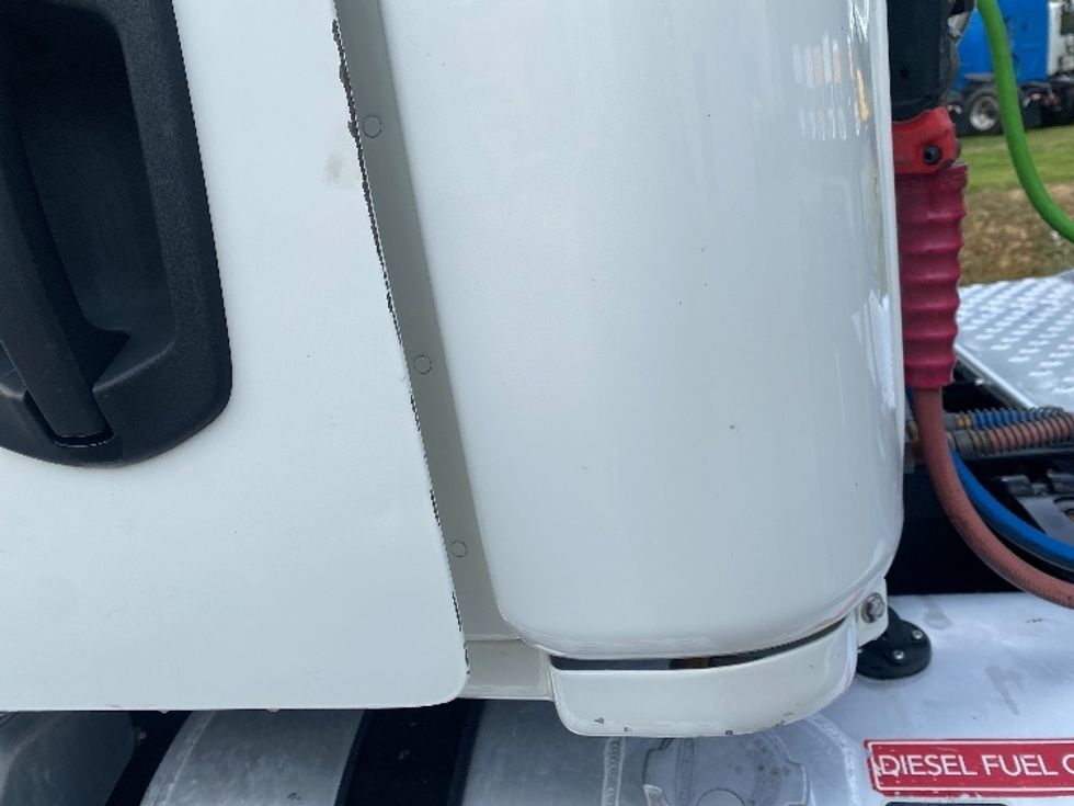 Day Cab Tractor-Heavy Duty Tractors-Freightliner-2021-T12664ST-Cleveland-TN-253,317\n\t\tmiles-$ 61,250 - Image 20