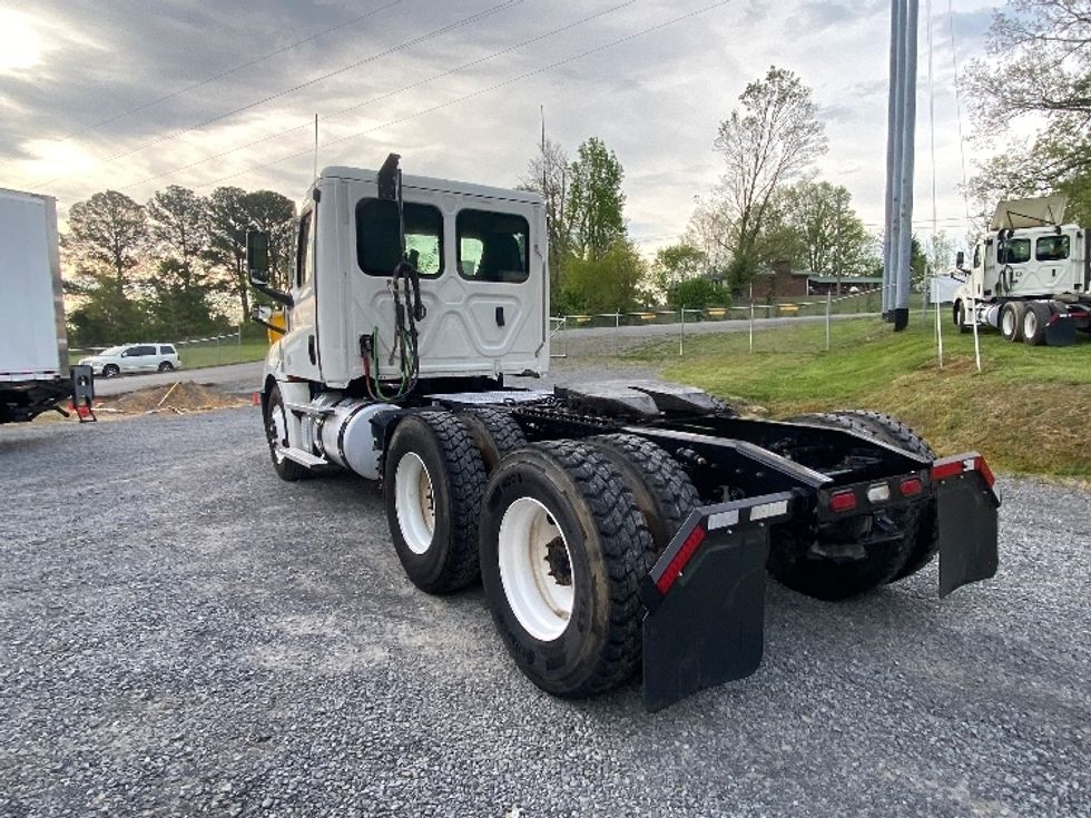 Day Cab Tractor-Heavy Duty Tractors-Freightliner-2021-T12664ST-Cleveland-TN-253,317\n\t\tmiles-$ 61,250 - Image 5