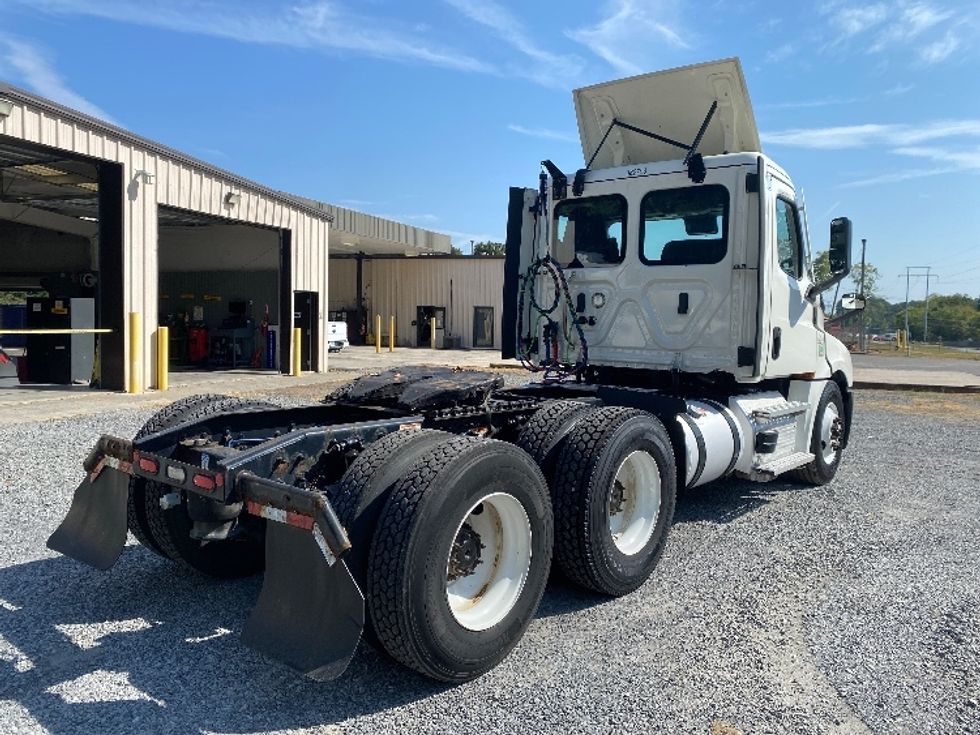 Day Cab Tractor-Heavy Duty Tractors-Freightliner-2021-T12664ST-Dalton-GA-612,944\n\t\tmiles-$ 37,750 - Image 7
