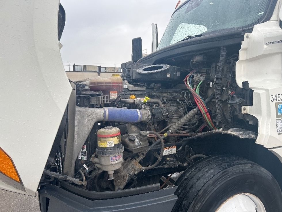 Day Cab Tractor-Heavy Duty Tractors-Freightliner-2021-T12664ST-Des Moines-IA-398,774\n\t\tmiles-$ 56,750 - Image 16