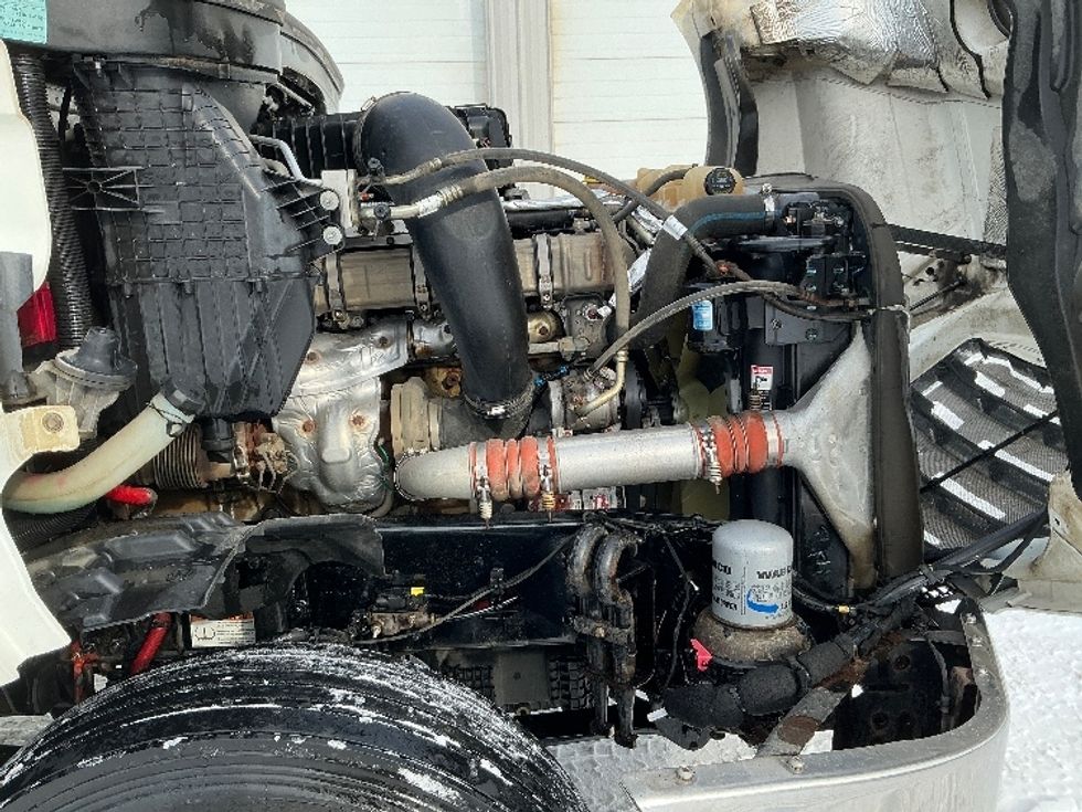 Day Cab Tractor-Heavy Duty Tractors-Freightliner-2021-T12664ST-Edmonton-AB-829,877\n\t\tkm-$ 55,250 - Image 15