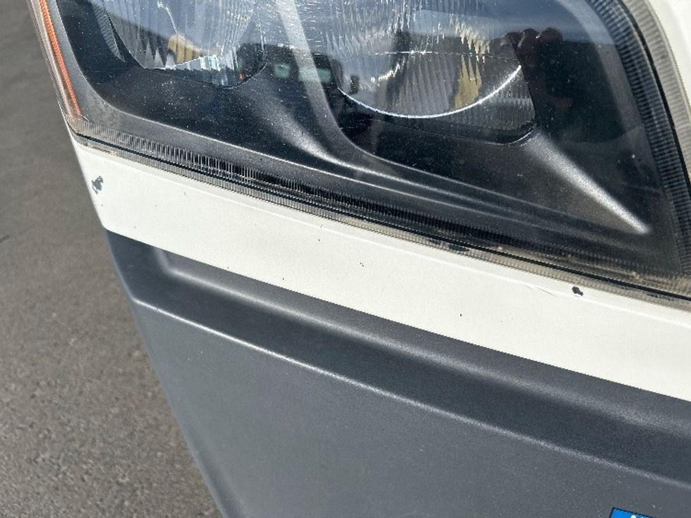 Day Cab Tractor-Heavy Duty Tractors-Freightliner-2021-T12664ST-Fontana-CA-218,772\n\t\tmiles-$ 90,500 - Image 20