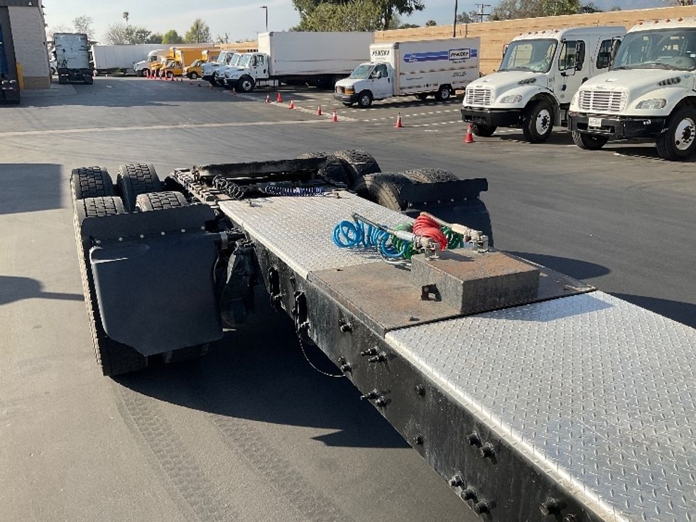 Day Cab Tractor-Heavy Duty Tractors-Freightliner-2021-T12664ST-Fontana-CA-310,349\n\t\tmiles-$ 84,750 - Image 18