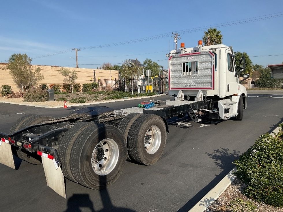 Day Cab Tractor-Heavy Duty Tractors-Freightliner-2021-T12664ST-Fontana-CA-310,349\n\t\tmiles-$ 84,750 - Image 7