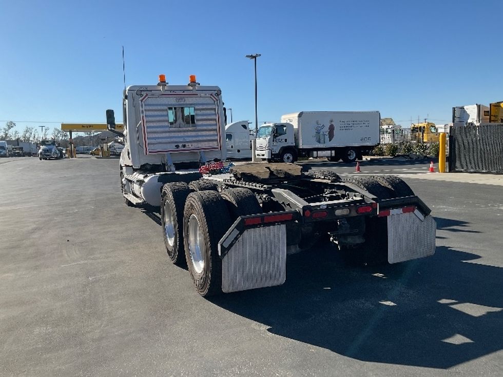 Day Cab Tractor-Heavy Duty Tractors-Freightliner-2021-T12664ST-Fontana-CA-312,744\n\t\tmiles-$ 84,750 - Image 5