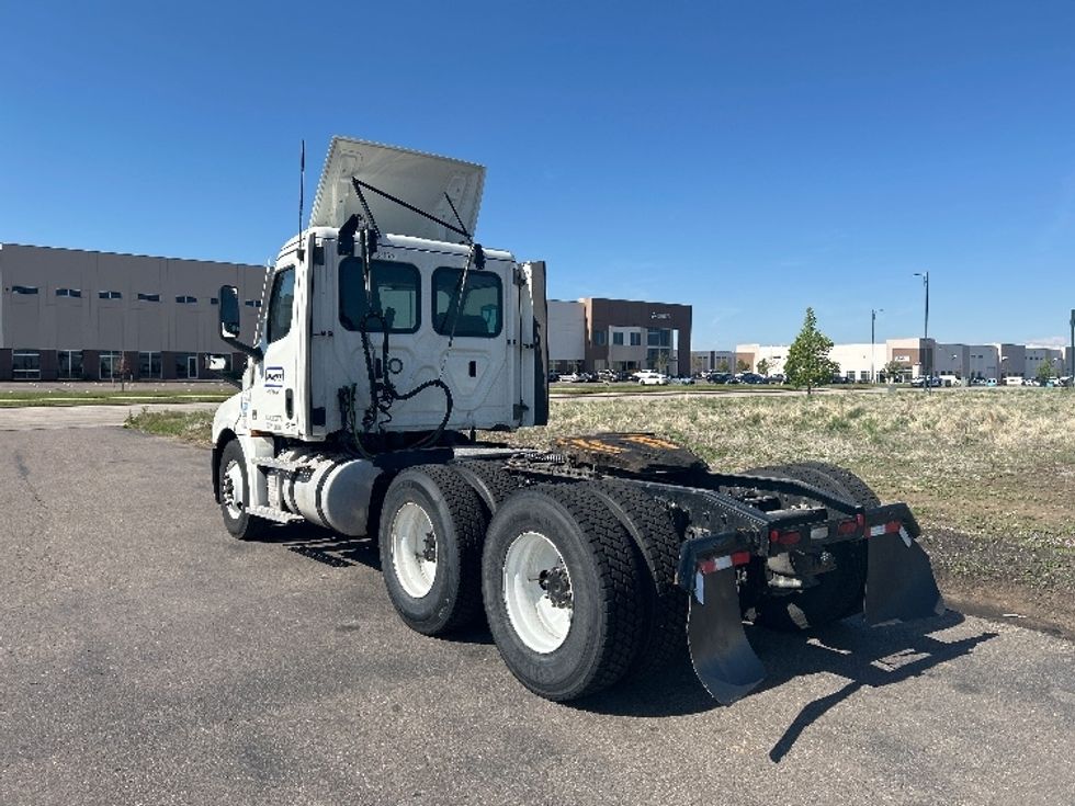 Day Cab Tractor-Heavy Duty Tractors-Freightliner-2021-T12664ST-Greeley-CO-245,275\n\t\tmiles-$ 75,000 - Image 5