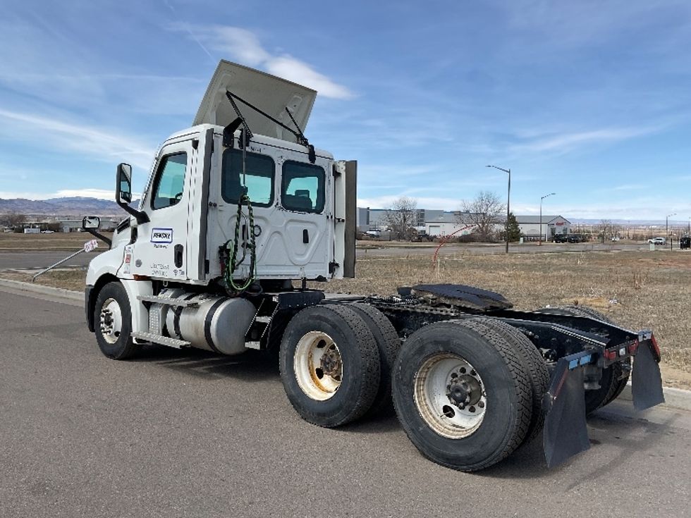 Day Cab Tractor-Heavy Duty Tractors-Freightliner-2021-T12664ST-Greeley-CO-254,432\n\t\tmiles-$ 76,500 - Image 5