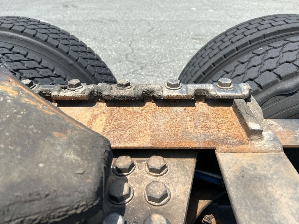 Day Cab Tractor-Heavy Duty Tractors-Freightliner-2021-T12664ST-Harrisburg-PA-292,415\n\t\tmiles-$ 63,250 - Image 19
