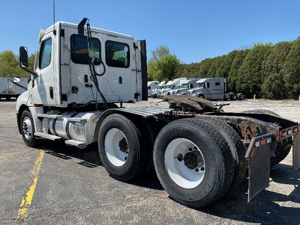 Day Cab Tractor-Heavy Duty Tractors-Freightliner-2021-T12664ST-La Porte-IN-472,779\n\t\tmiles-$ 49,000 - Image 5