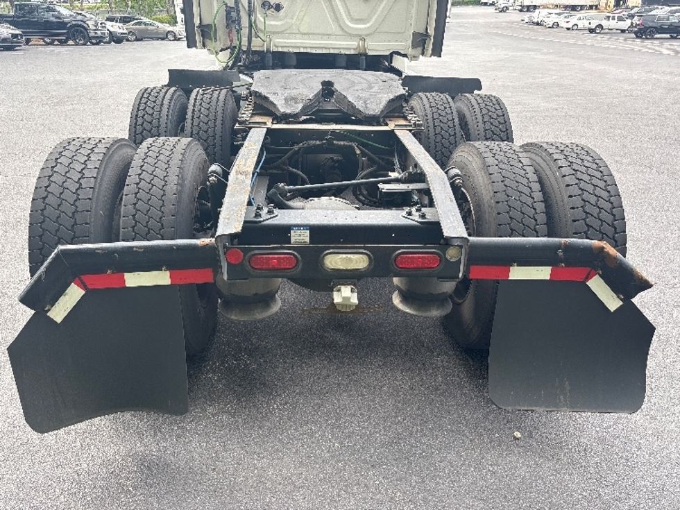 Day Cab Tractor-Heavy Duty Tractors-Freightliner-2021-T12664ST-Lithia Springs-GA-592,012\n\t\tmiles-$ 35,500 - Image 6