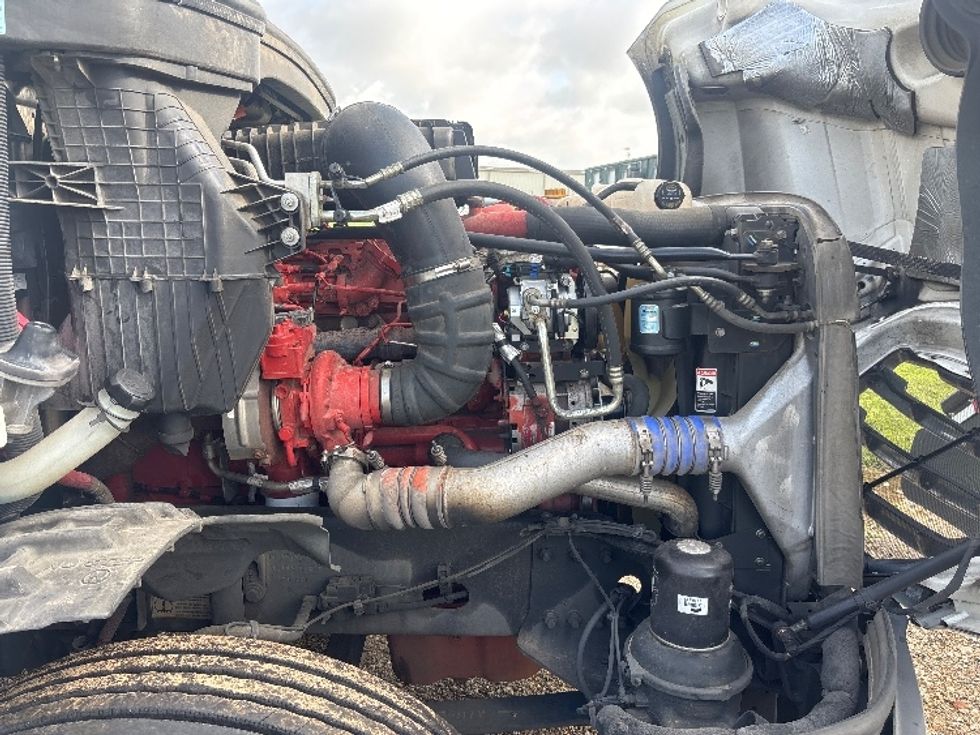 Day Cab Tractor-Heavy Duty Tractors-Freightliner-2021-T12664ST-Loxley-AL-631,141\n\t\tmiles-$ 13,250 - Image 15