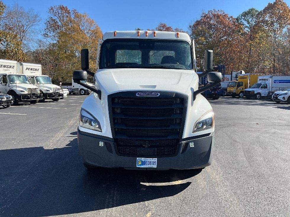 Day Cab Tractor-Heavy Duty Tractors-Freightliner-2021-T12664ST-Mebane-NC-164,534\n\t\tmiles-$ 74,750 - Image 2