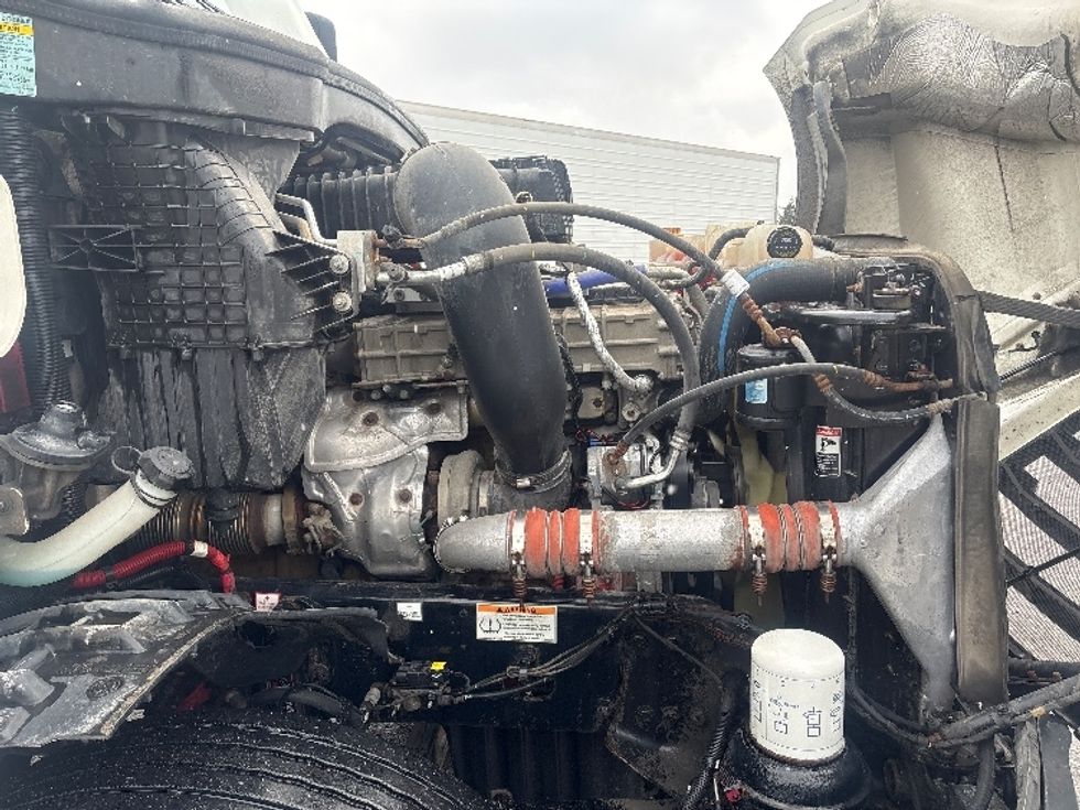 Day Cab Tractor-Heavy Duty Tractors-Freightliner-2021-T12664ST-Middlefield-OH-240,655\n\t\tmiles-$ 61,250 - Image 15