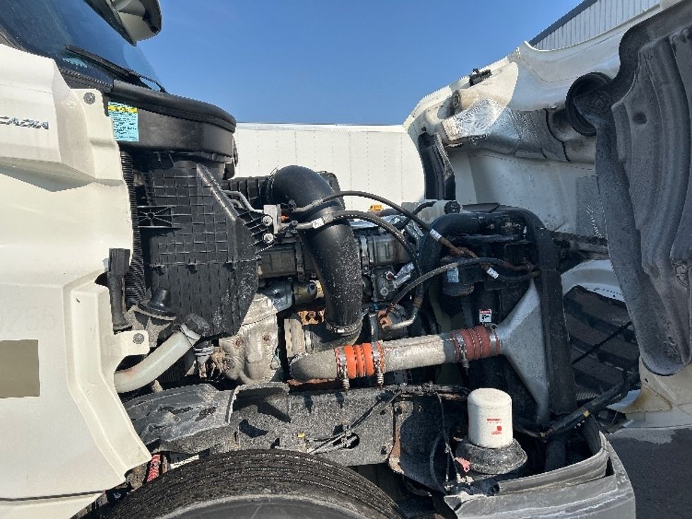 Day Cab Tractor-Heavy Duty Tractors-Freightliner-2021-T12664ST-Mississauga-ON-522,312\n\t\tkm-$ 72,750 - Image 15