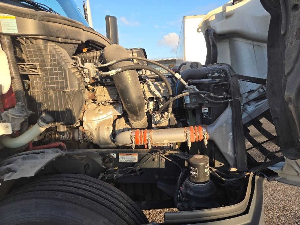 Day Cab Tractor-Heavy Duty Tractors-Freightliner-2021-T12664ST-Pensacola-FL-244,575\n\t\tmiles-$ 69,500 - Image 15